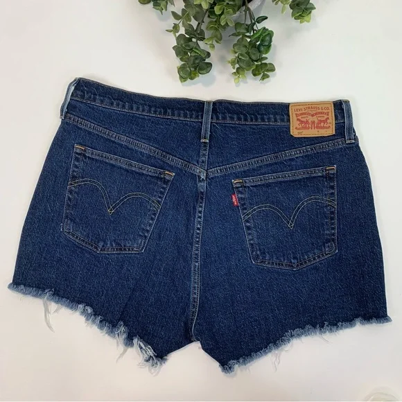 Levi’s 501 Women’s High Rise Button Fly Cutoff Denim Jean Shorts Size 34 - Picture 2 of 11